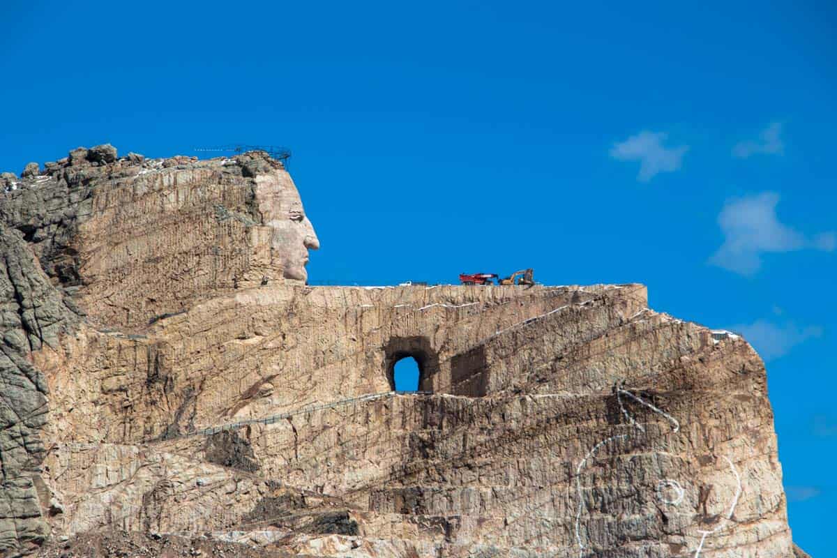 Hyldest til indianerhøvdingen Crazy Horse, South Dakota, USA