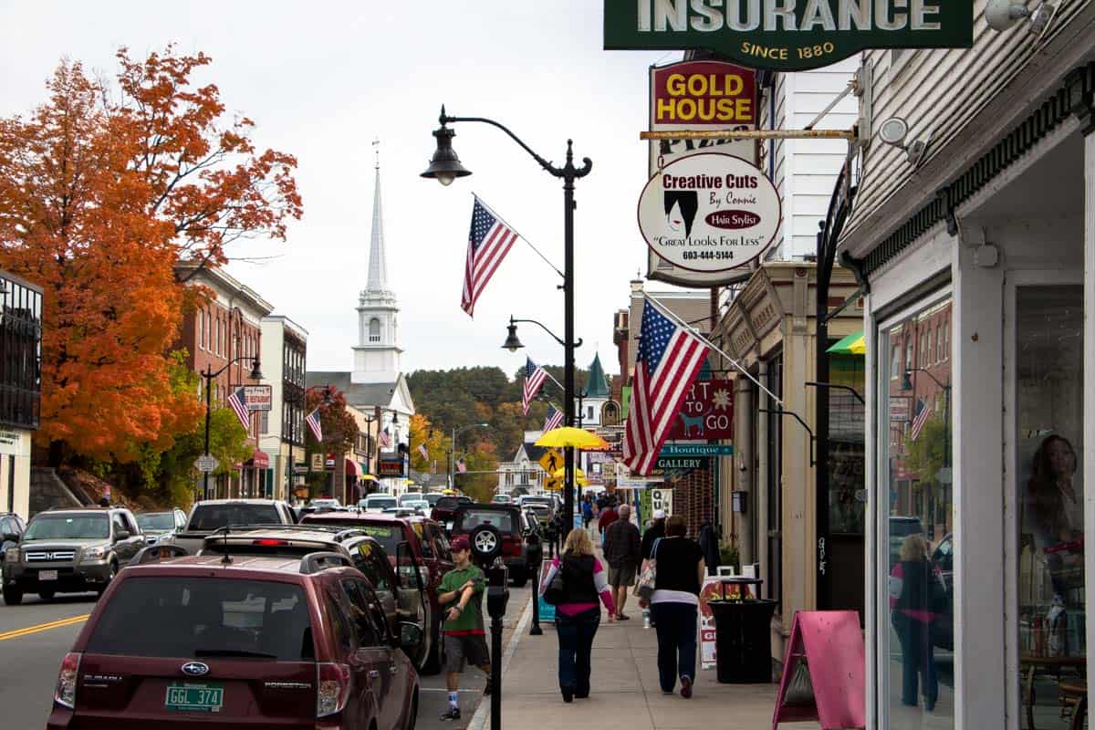Littleton byen med verdens længste slikreol - New Hampshire, USA