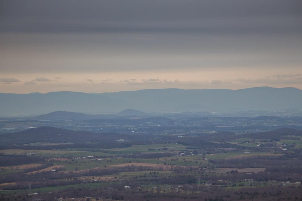 Shenandoah National Park er en køretur i skyerne - Virginia, USA