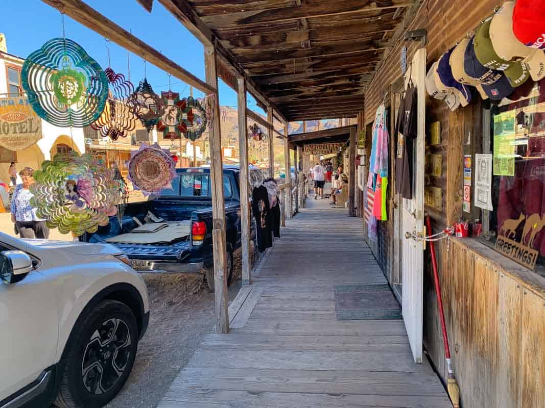 Spøgelsesbyen Oatman med alle æslerne – Arizona, USA