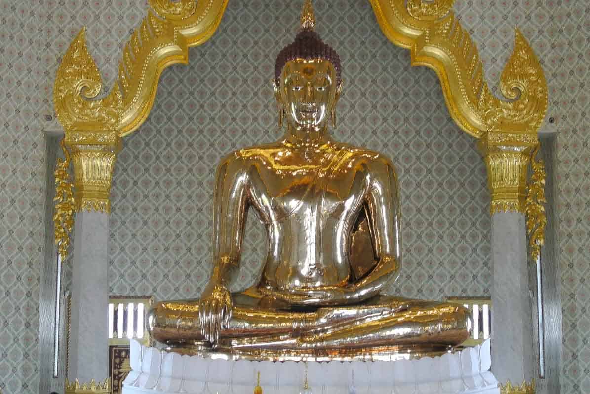 Wat Traimit templet med den største guld Buddha - Bangkok, Thailand