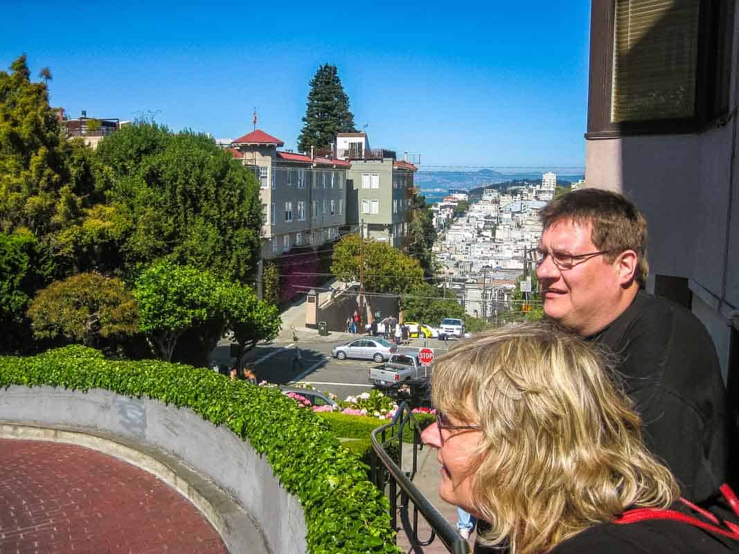 Lombard Street verdens mest snoede gade - San Francisco, USA