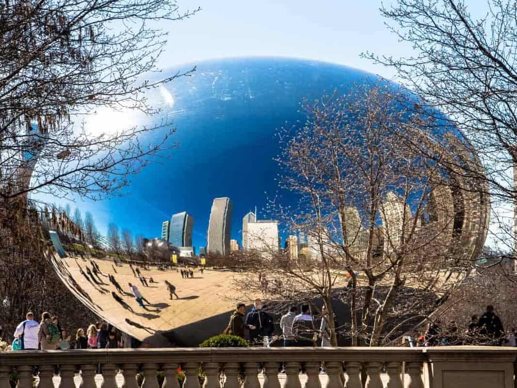 Millennium Park med bønnen - Chicago, USA