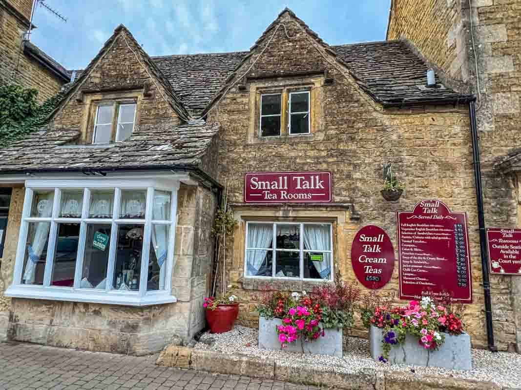 De hyggelige landsbyer i Cotswolds - England